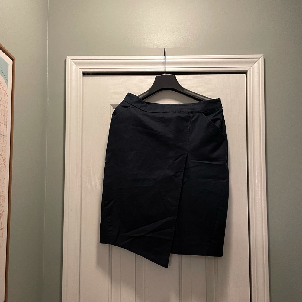 Brooks brother navy skirt